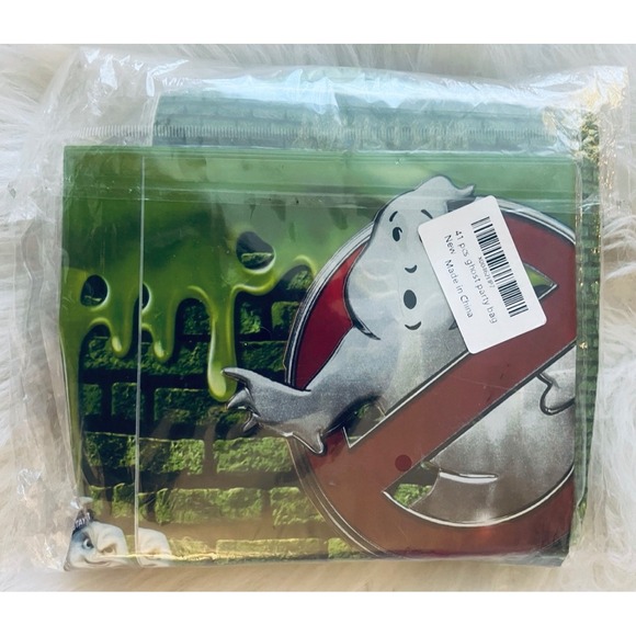 NEW Ghostbusters Birthday Party‎ Supplies Set Plates Napkins Tablecover Favors - Picture 1 of 5